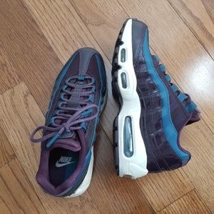 Women's Nike Airmax SE